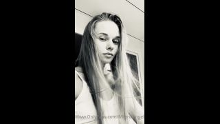 Milena Angel () Milenaangel - catches wind in my hair before the storm 23-09-2020-1