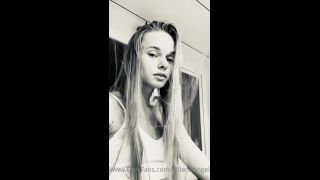 Milena Angel () Milenaangel - catches wind in my hair before the storm 23-09-2020-5