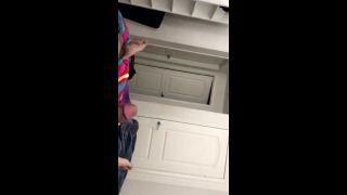 162600942-9