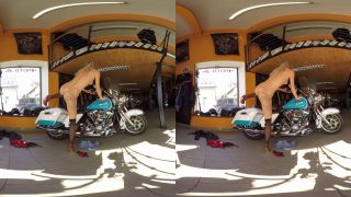 186  Claudia Mac  Bikes And Babes TV Sexy VR Clips  3DVR180-7