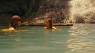 Milla Jovovich, Kiele Sanchez, Marley Shelton - A Perfect Getaway (2009) HD 1080p - (Celebrity porn)-0