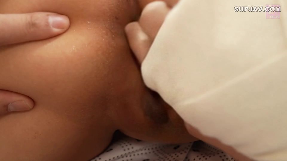 Reducing Mosaic FW-005 夫よりも変態な義父の勃起チンチンを両手でシコりながら、介護する女医義娘の医療サービス。汐見唯