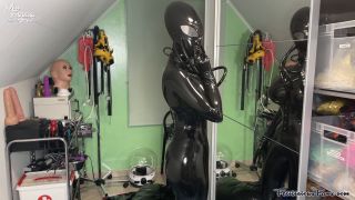 Latex Space Creature Quick View Porn - New Sex Videos Online-2