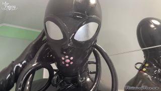 Latex Space Creature Quick View Porn - New Sex Videos Online-7