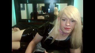 Shemale Webcams Video for April 23, 2021 – 26 Webcam!-1