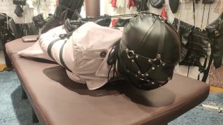 bondage croosdresser straitjacket-0