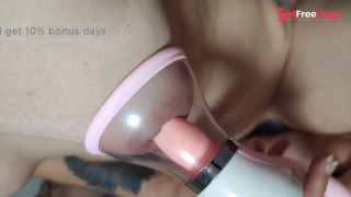 Вакуумная накачка маленьких сисек-2