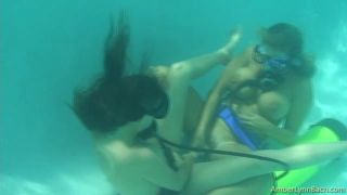 Amberathome com Double Dildo Underwater-1