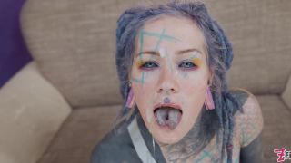 [K2S.CLUB] 7-Filmz - Doppelte anale penetration fГјr stark tГ¤towierten Anuskatzz - FullHD 1080P-9