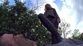   Shoeslicking Goddess Gabriella Official - Nobody Quits - Boots Worship Trilogy  Shoeslicking -9