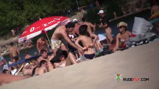 Nude Beach - Hot girl funed  3-6