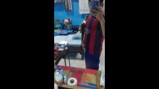 Alex Sixel - FUTBOLISTA DE MÉXICO CON ENORMES BULTOS DE SU VERGA EN SHORTS -1
