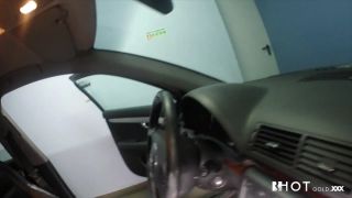 HotGold 072 Couple Fucks In Back Seat Of Car (mp4)-7