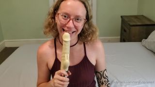 Sarahissoaked - i love when you guys buy me new toys to play with it makes me want to fuck you so hard 03-08-2021-0