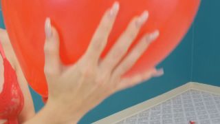 Custom Fetish - Amber s Fingernail Balloon Popping - Fetish-4