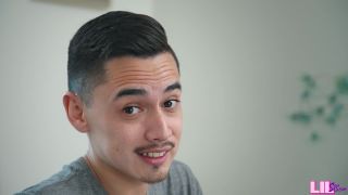 Liz Jordan, Maya Woulfe - Theres No I In Threesome - S2:E2 HD 720p - Teen-2