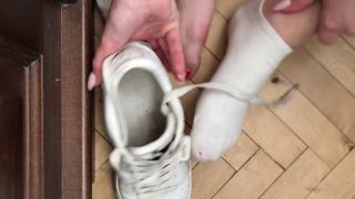 StellaBella - My feet after a long day-2
