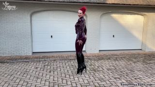 FetiliciousFans SiteRipPt 2Walking in Black Ballet Boots-0