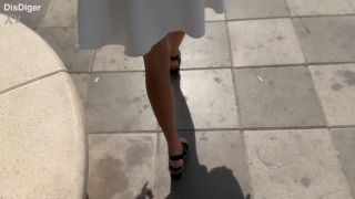 Katty West Beauty Agrees To Cumwalk For a New Iphone (Amateur porn)-1