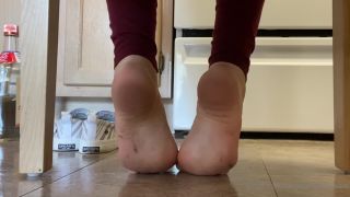 Yourfeetsweetie () - let me tease you with my smelly dirty toes cum clean my dirty feet now 07-02-2021-3