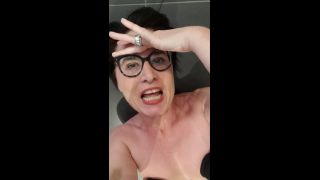 [K2S.CLUB] JulieEroticDress - Julie spielt mit Harnröhren Vibrator - FullHD 1080P-9