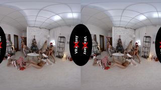 Xmass Special - Cynthia Vellons, Sara Kay, Valentina Sierra, Sanny Luke, Polina Maxim - virtual reality - reality -2