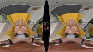 Blonde MILF Jenna Lee VR Cumshot 8K | Oculus | Handjob & Blowjob-4