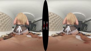 Blonde MILF Jenna Lee VR Cumshot 8K | Oculus | Handjob & Blowjob-7