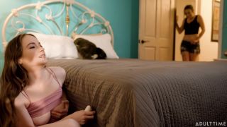Hazel Moore, Sinn Sage - My Step Sisters BFF (Pussy Licking)-2