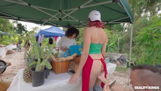 Roxie Sinner - Fresh Corn.-1