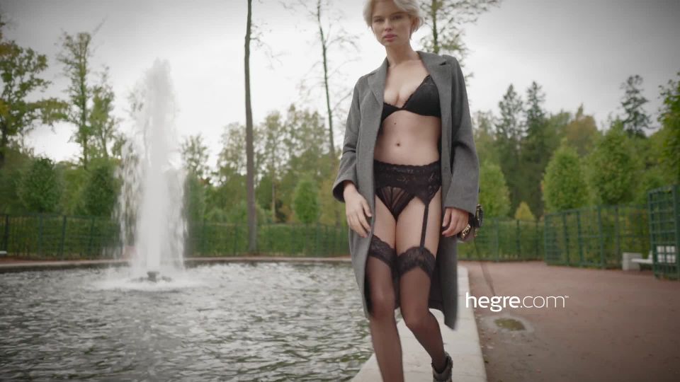  Hegre presents Elizabeth in A Day In The Life Of Elizabeth – 18.12.2018 (MP4, FullHD, 1920×1080) - teens - teen  - teens - teen 