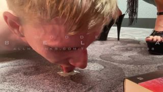 THE CRUEL BEAUTY - GODDESS BELLA - TRAMPLING FAT PIG Vide...-5