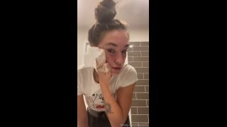 cheekymz 487057309546061824-KjU6lEFs-9