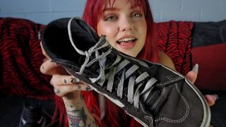 [K2S.CLUB] Ginger Rae xoxo - Dirty Stinky Sneaker Worship - FullHD 1080P-7