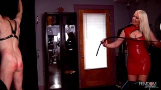 free porn video 45 gay fetish Whipping her bitch, bdsm porn on fetish porn-2