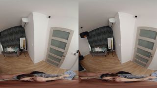 What Turns Her On - Smartphone Vr - Vr-1