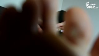 Czech SolesLong Toes And Bare Feet POV (POV Foot Worship, Foot Teasing, Barefoot, Czech Soles, Toes, Soles) - 1080p-8