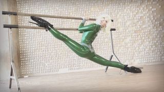 Shiny fetish ballett Download New Porn Video Fast Mode or...-8