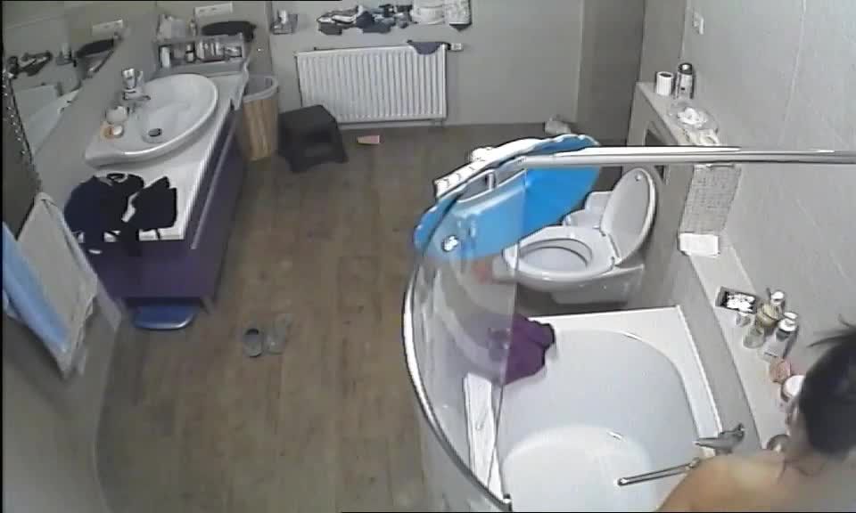 voyeur hidden camera 025952 