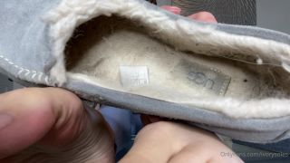 Ivory Soles Ivorysoles - my slippers are sweaty smelly and ready to make 17-12-2021-7