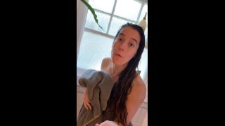 xxx video clip 25 Abbie Maley – I Took a Shower at Rileys After I Went on femdom porn big ass mom's hd-9