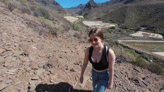 hermionePotter 977400294 It's Vlog-time again 😱🥰 Visit Gran Canaria with us! ✈️ 01 0hnras6q1om03526ywd4z source-3