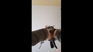 I, a giantess, will crush you like an insignificant beetle.Fetish,green boots-0