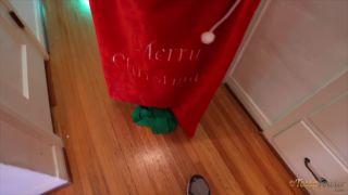 Tessa Fowler Christmas Sac - Solo-9