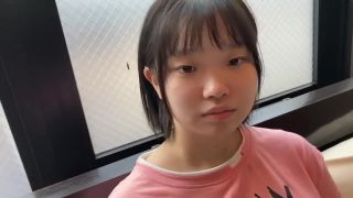 FC2 PPV 1818471 りほ19歳（３）・生・顔射「家を出たいから結婚したい」。C 学 生フェイスの黒髪にティンコ乗せ。大量の白を黄色で洗顔【町田足土の絶対素人・B面コレクション】（077） - FC2 PPV-2