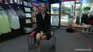 xxx video clip 5 cast fetish sex Chanel Preston & Riley Reid [HD 2.01 GB], chanel preston & riley reid on bdsm porn-9