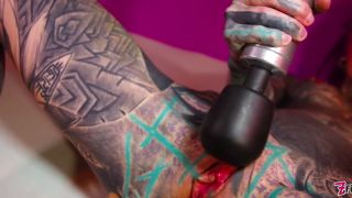 [K2S.CLUB] 7-Filmz - Solo Tattoo Mädchen Anal Masturbation - selbstAnuskatzz - HD 720P-9