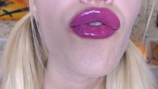 online porn video 35 Goddess Natalie - Weak for soft lips, animal fetish porn on femdom porn -9