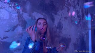Karissa Diamondparty with bubbles (karissa-diamond, 2018 10 01)-3