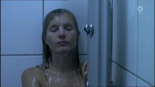 Nadja Uhl - Dornrooschen erwacht (2005) HD 720p!!!-4